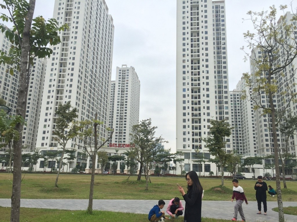 Tại Hà Nội, trong 9 tháng năm 2025, tổng nguồn cung căn hộ đạt gần 21.100 căn. Ảnh: Thu Hiền
