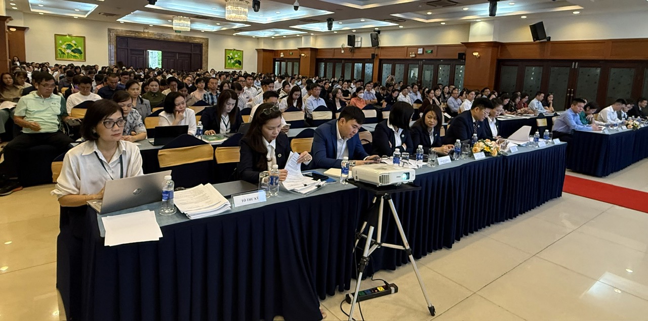 Hội nghị đ&atilde; thu h&uacute;t hơn 350 đại biểu đến tham dự. Ảnh: Thanh Sơn