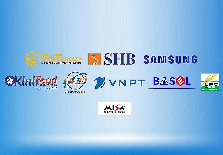 C&aacute;c DN, đối t&aacute;c của Tạp ch&iacute; Kinh tế - T&agrave;i ch&iacute;nh đồng h&agrave;nh c&ugrave;ng tọa đ&agrave;m.
