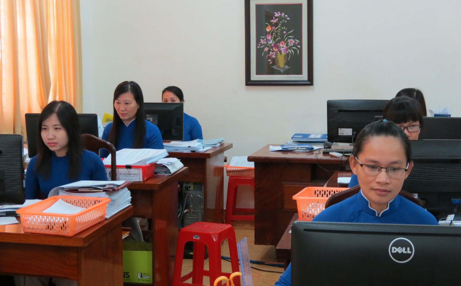 Vi&ecirc;n chức l&agrave;m việc tại T&acirc;y Ninh, nhiều người c&oacute; nhu cầu về nh&agrave; ở. Ảnh: Phạm Thọ