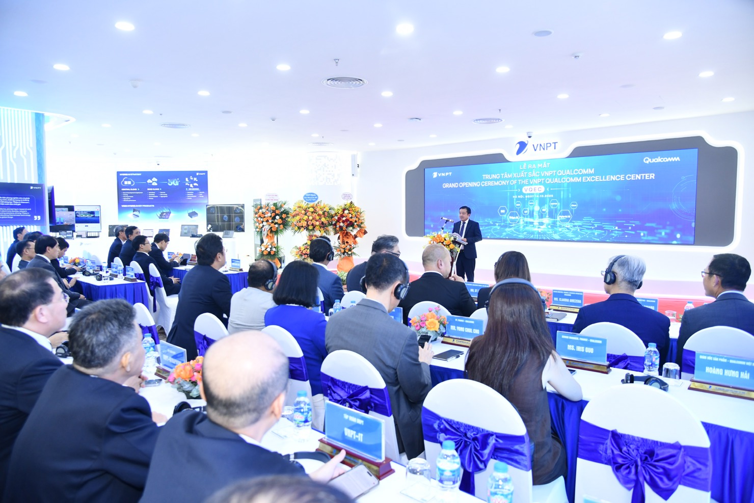 Toàn cảnh sự kiện