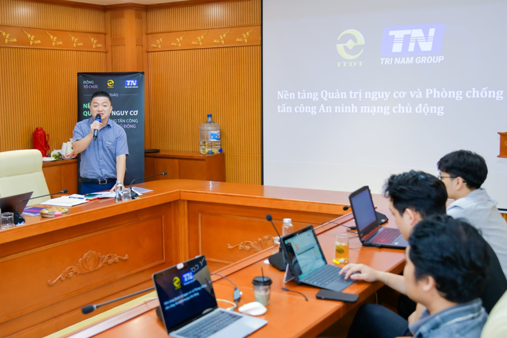 Đại diện Cục Công nghệ thông tin và Chuyển đổi số (Bộ Tài chính) chia sẻ tại Hội thảo.