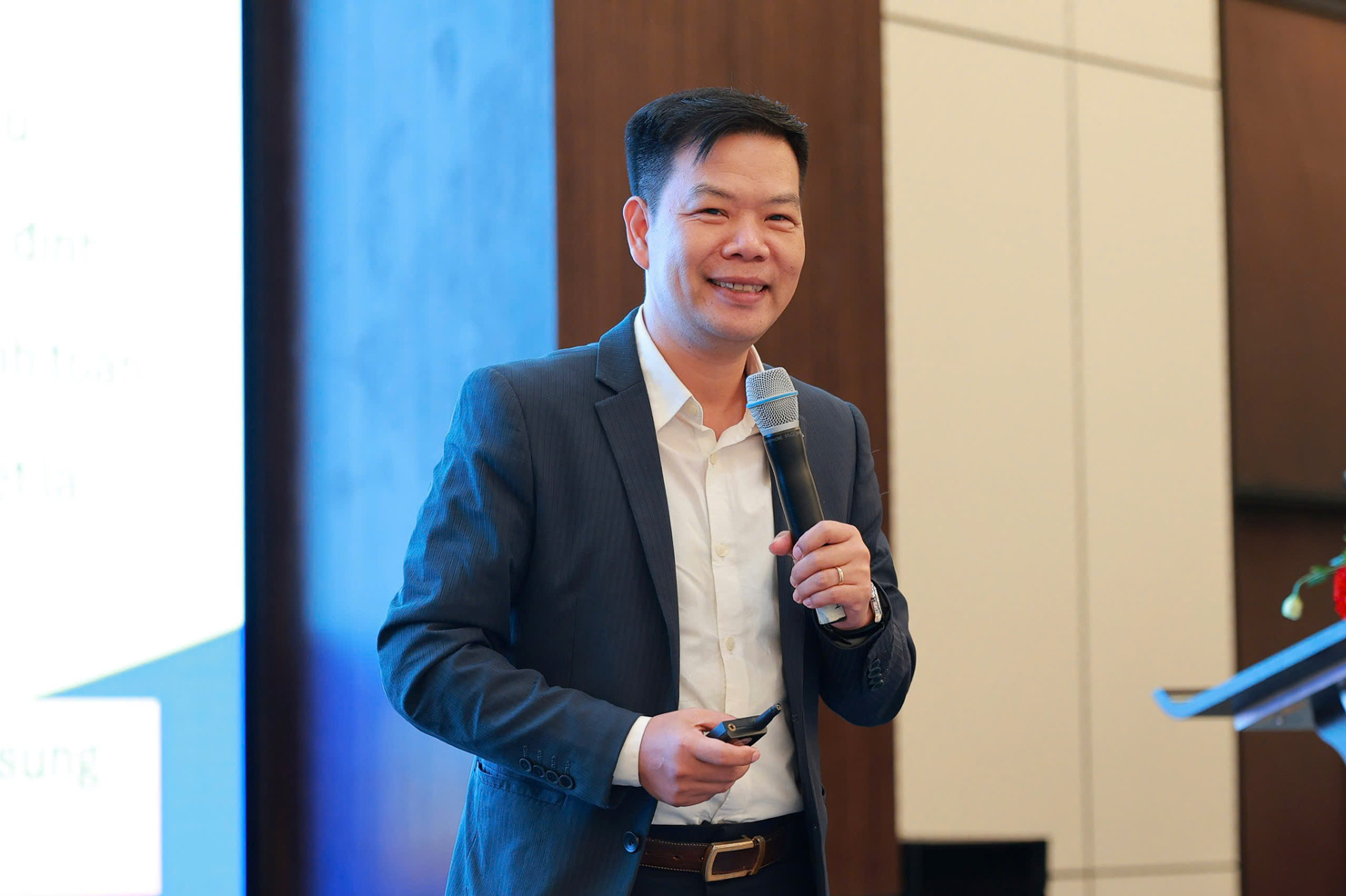 Ông Nguyễn Hữu Tuấn - Giám đốc Trung tâm Phát triển thương mại điện tử và Công nghệ số (eComDX), Cục Thương mại điện tử và Kinh tế số.