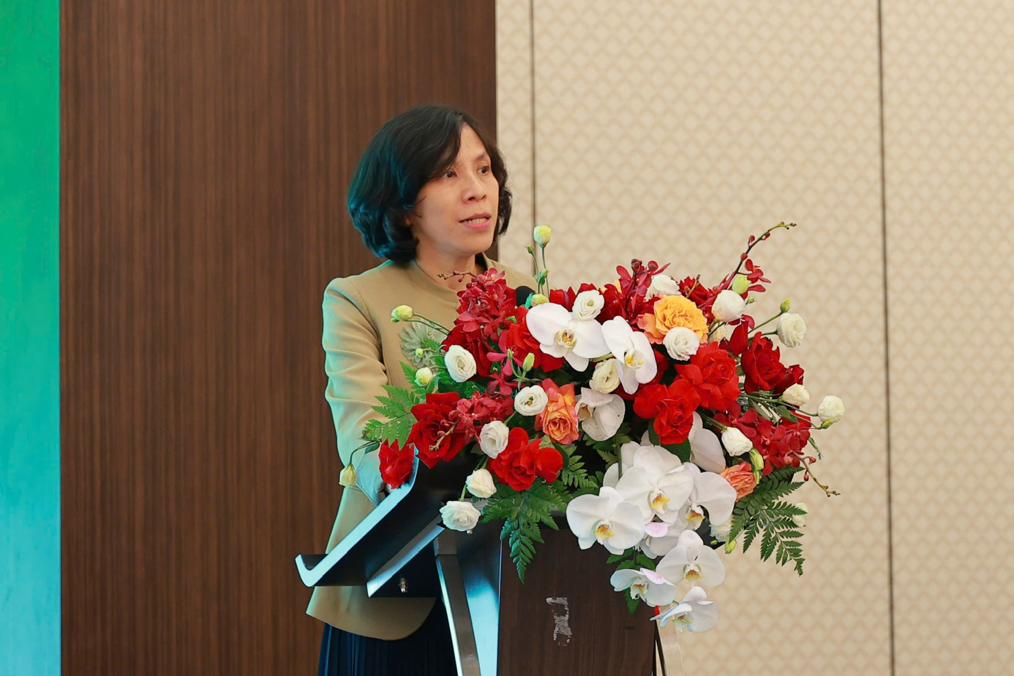 Bà Lại Việt Anh - Phó Cục trưởng Cục Thương mại điện tử và Kinh tế số, Bộ Công Thương.