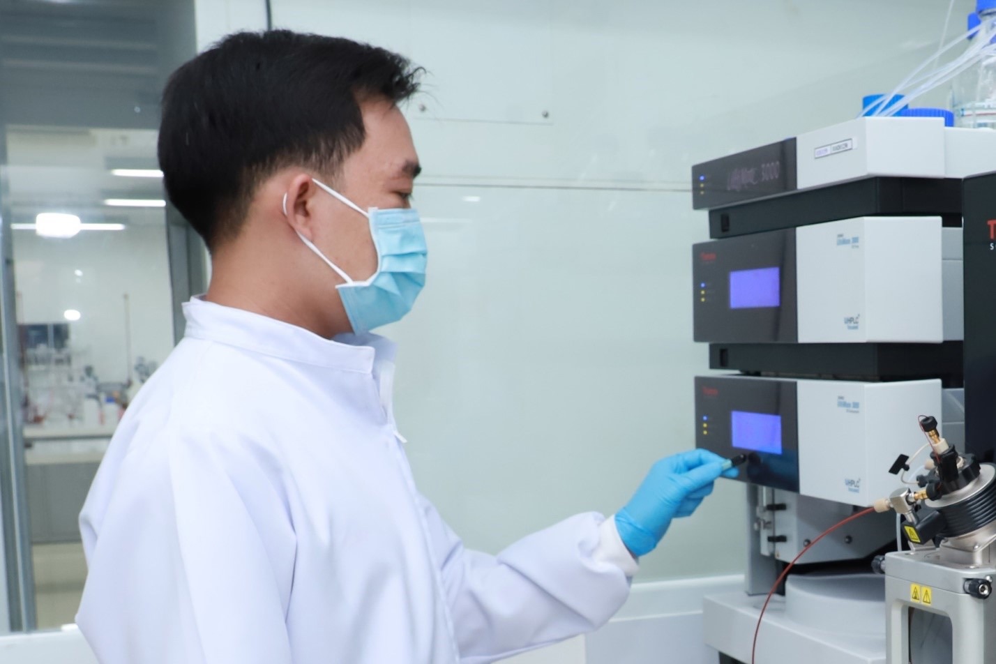 Acecook sở hữu ph&ograve;ng th&iacute; nghiệm đạt chuẩn quốc tế ISO/IEC 17025 được đầutư h&agrave;ng triệu USD v&agrave; lu&ocirc;n cập nhật c&ocirc;ng nghệ hiện đại nhất.