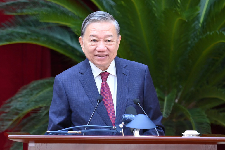 Tổng B&iacute; thư T&ocirc; L&acirc;m ph&aacute;t biểu bế mạc Hội nghị. Ảnh: Đăng Khoa