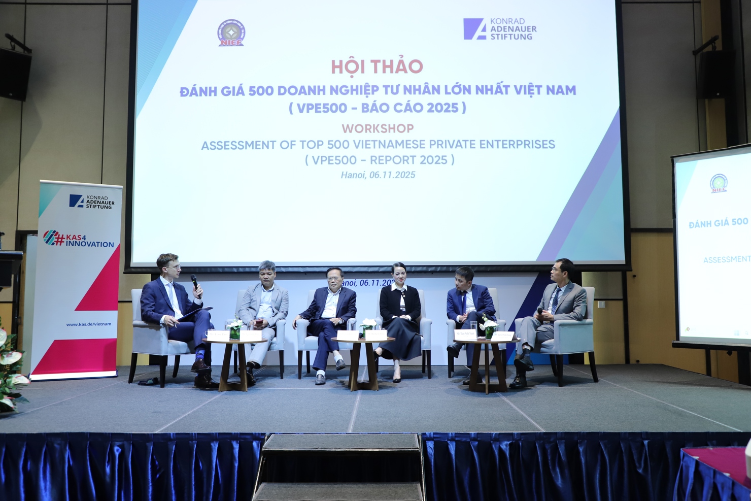 C&aacute;c chuy&ecirc;n gia thảo luận về giải ph&aacute;p th&uacute;c đẩy sự ph&aacute;t triển của doanh nghiệp tư nh&acirc;n quy m&ocirc; lớn.