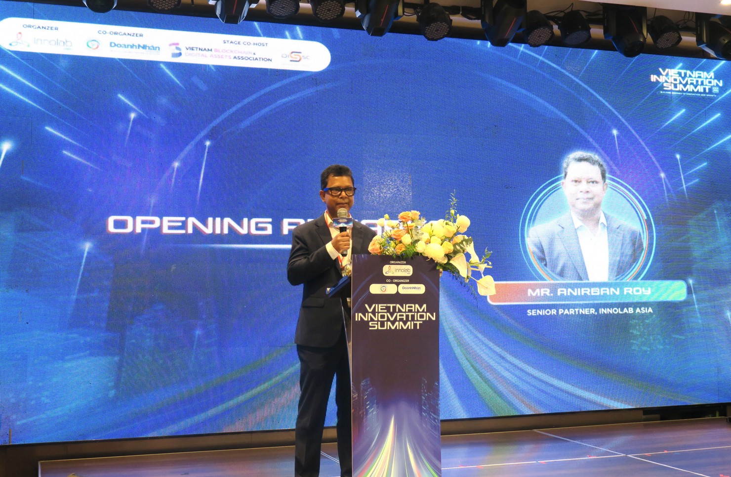 &Ocirc;ng Anirban Roy, Senior Partner của InnoLab Asia cho biết, Việt Nam ti&ecirc;n phong trong khu vực về ph&aacute;t triển Trung t&acirc;m t&agrave;i ch&iacute;nh quốc tế. Ảnh: Đức Mỹ