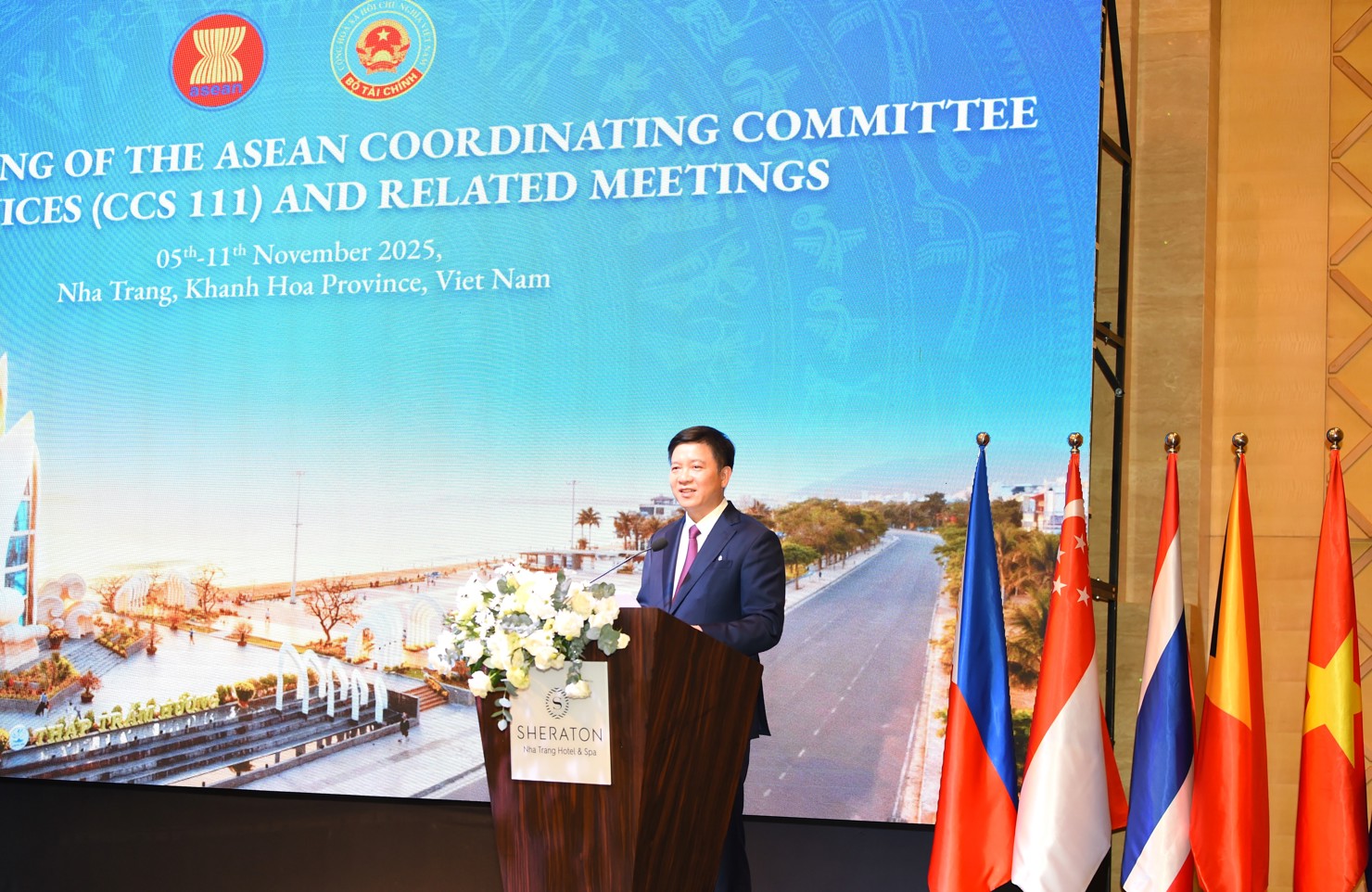 TS. Chu Đức Lam phát bi&ecirc;̉u tại Phi&ecirc;n họp.