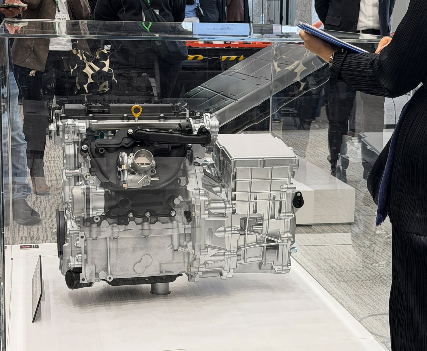 Động cơ hybrid thế hệ tiếp theo với t&ecirc;n m&atilde; N15 đặc biệt gọn nhẹ, c&oacute; thể sẽ l&agrave; tr&aacute;i tim của c&aacute;c d&ograve;ng xe Toyota cỡ nhỏ như Corolla HEV. Ảnh: HL. &nbsp;