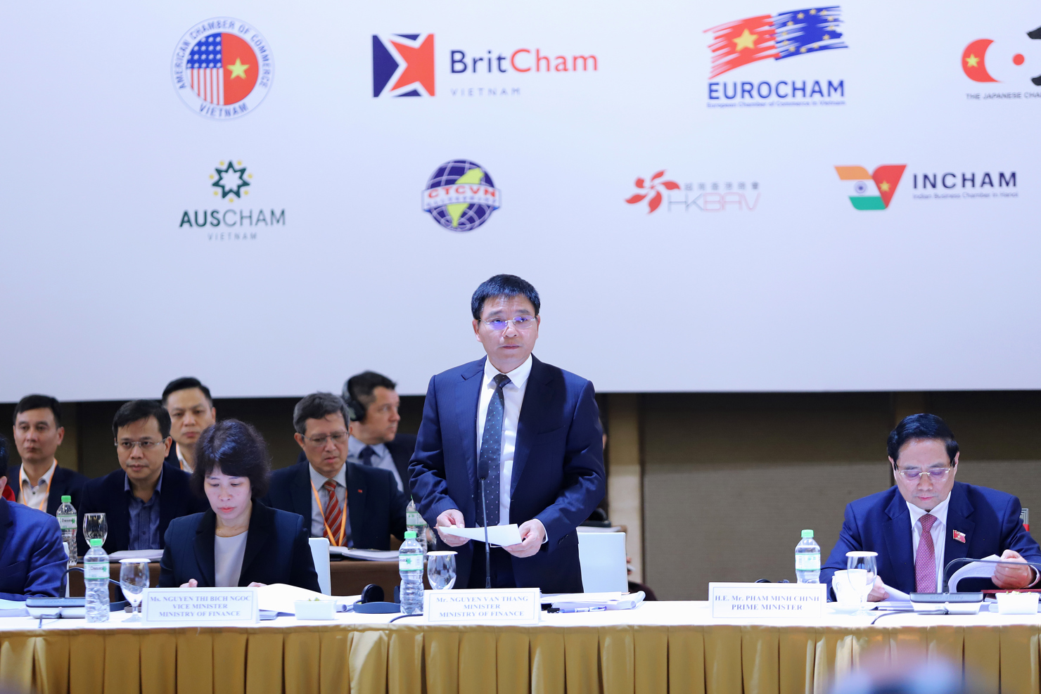 Bộ trưởng Bộ T&agrave;i ch&iacute;nh Nguyễn Văn Thắng ph&aacute;t biểu tại buổi khai mạc Diễn đ&agrave;n Doanh nghiệp Việt Nam thường ni&ecirc;n 2025 (VBF 2025).