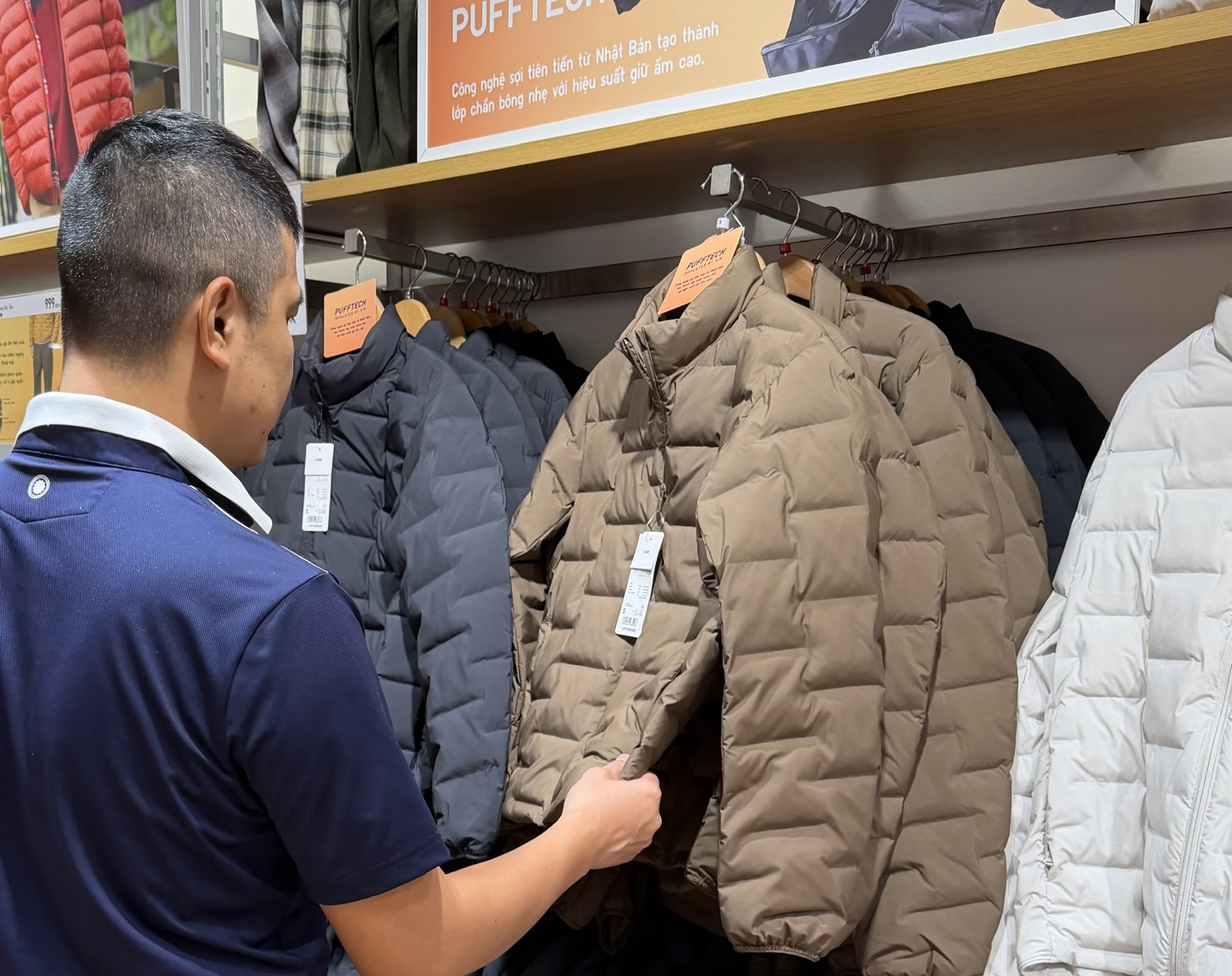 C&ocirc;ng t&aacute;c quản l&yacute;, điều h&agrave;nh gi&aacute; được thực hiện thận trọng, linh hoạt. Ảnh minh hoạ: H.D