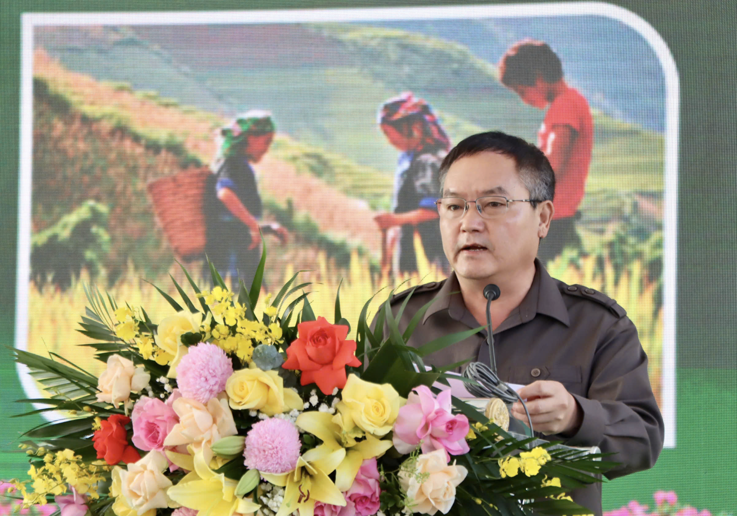 &Ocirc;ng Gi&agrave;ng A T&iacute;nh - Ph&oacute; Chủ tịch UBND tỉnh Lai Ch&acirc;u ph&aacute;t biểu.