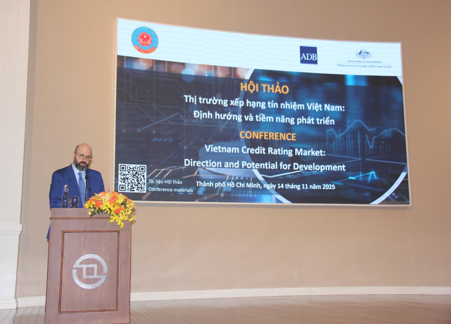 &Ocirc;ng Michael Ratiinger - Chuy&ecirc;n gia cao cấp về biến đổi kh&iacute; hậu Vụ biến đổi kh&iacute; hậu v&agrave; ph&aacute;t triển bền vững, Ng&acirc;n h&agrave;ng Ph&aacute;t triển ch&acirc;u &Aacute; - ADB. Ảnh: TD