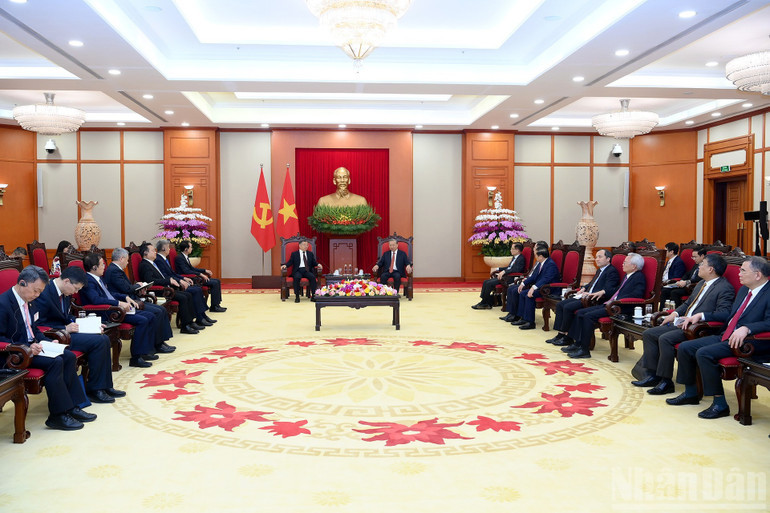 Quang cảnh cuộc tiếp tại Trụ sở Trung ương Đảng. (Ảnh: ĐĂNG KHOA) &nbsp;