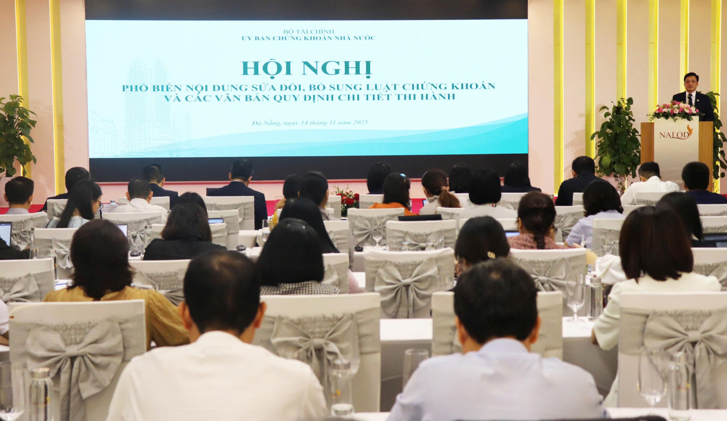 To&agrave;n cảnh Hội nghị.&nbsp;