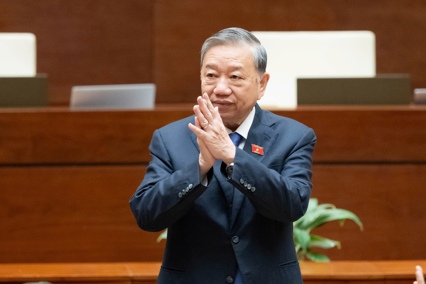 Tổng B&iacute; thư T&ocirc; L&acirc;m tham dự hội nghị.&nbsp;