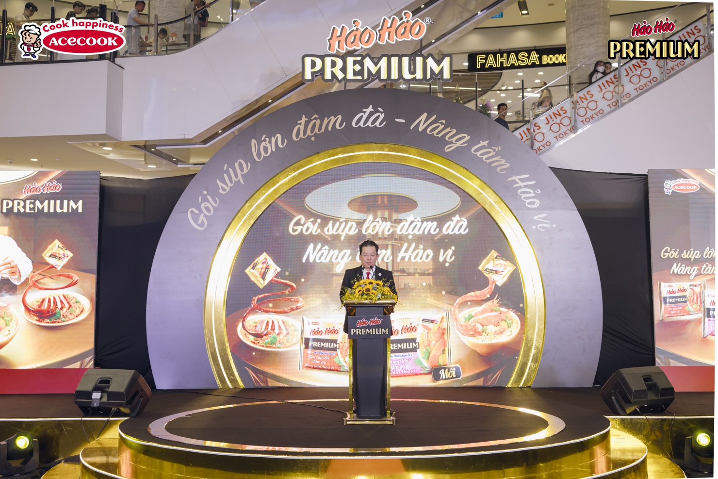 &Ocirc;ng Shimamura Masafumi - Gi&aacute;m đốc khối Marketing Acecook Việt Nam chia sẻ tại sự kiện ra mắt sản phẩm ng&agrave;y 15/11/2025.