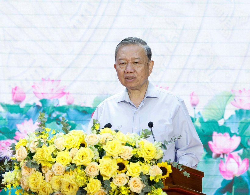 Tổng B&iacute; thư T&ocirc; L&acirc;m ph&aacute;t biểu chỉ đạo. (Ảnh: Thống Nhất/TTXVN).