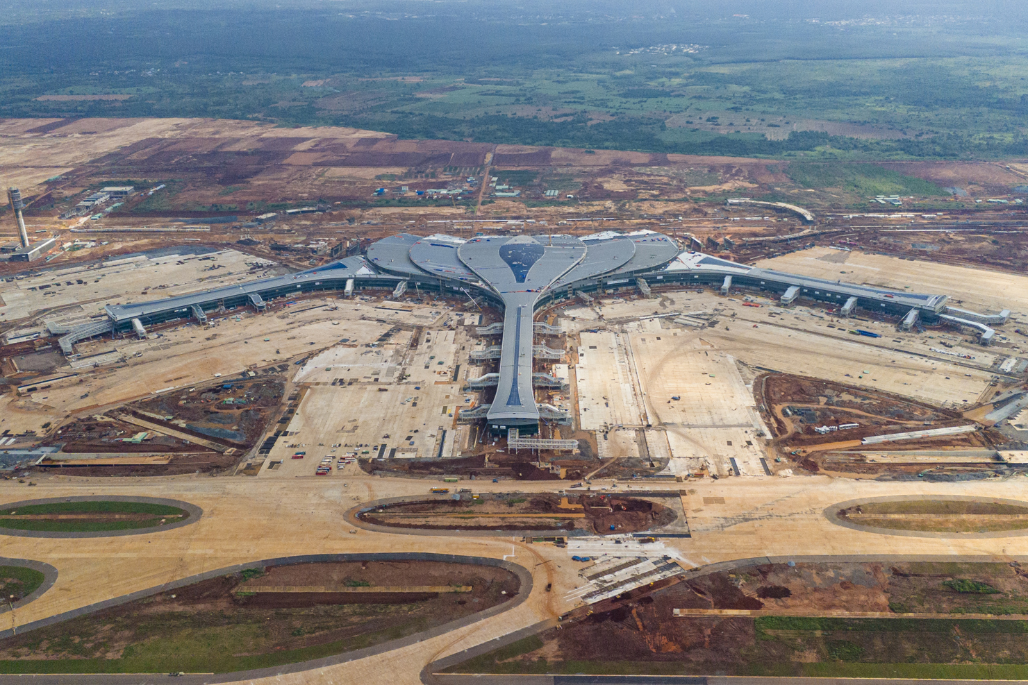 S&acirc;n bay Long Th&agrave;nh tăng tốc thi c&ocirc;ng, c&ugrave;ng loạt hạ tầng trọng điểm đang tạo n&ecirc;n &ldquo;si&ecirc;u kết nối&rdquo; cho v&ugrave;ng Đ&ocirc;ng Nam TP Hồ Ch&iacute; Minh.