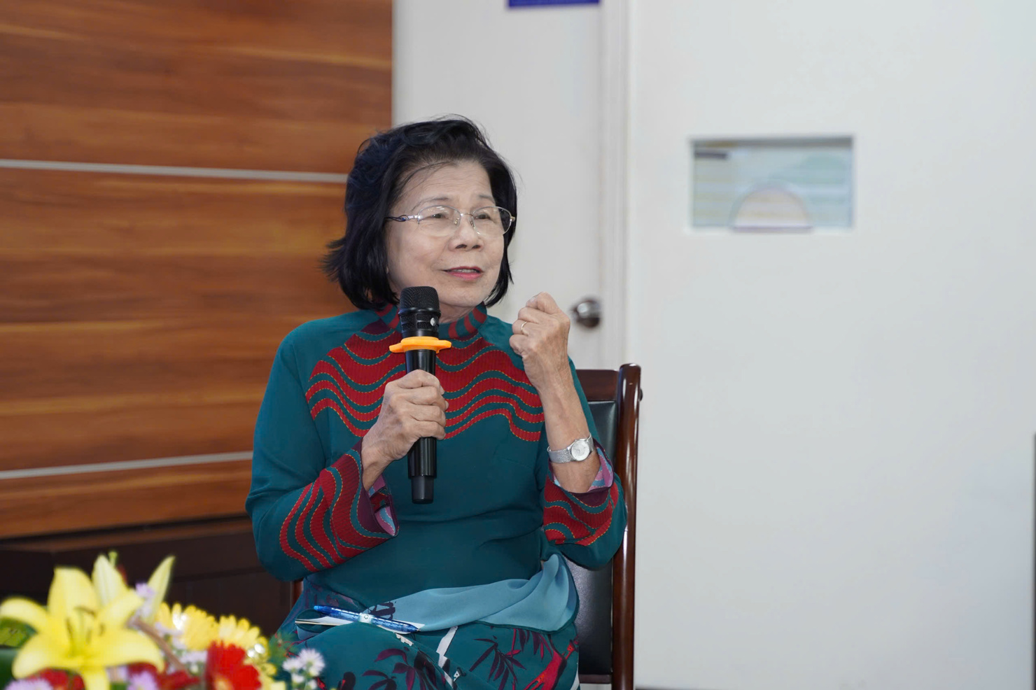 B&agrave; Vũ Kim Hạnh &ndash; Chủ tịch Hiệp hội Doanh nghiệp HVNCLC chia sẻ tại sự kiện