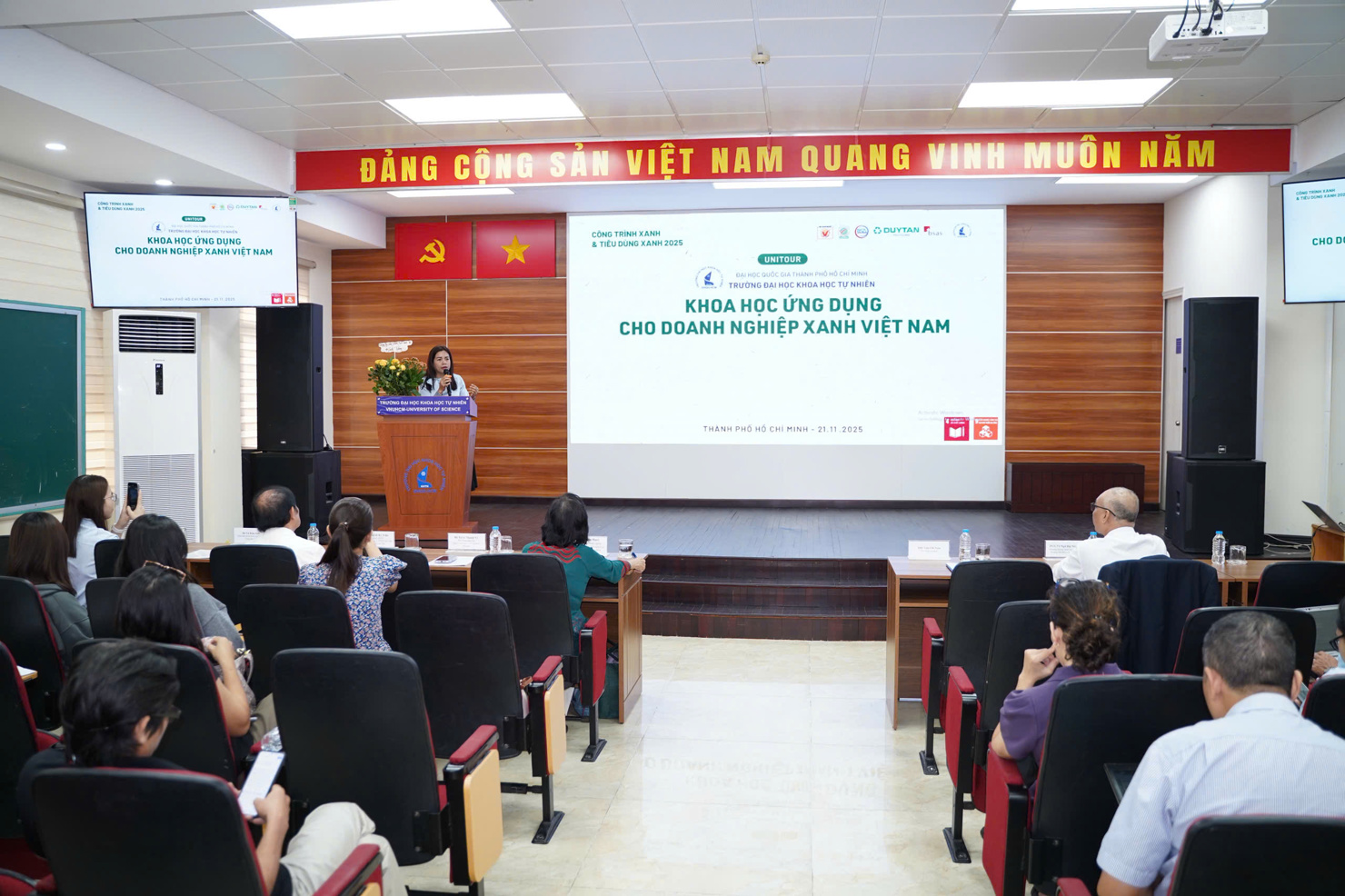 Sự kiện thu h&uacute;t sự quan t&acirc;m của nhiều doanh nghiệp