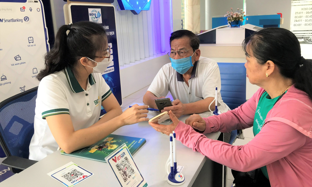 BHXH Việt Nam đang hiện đại h&oacute;a quy tr&igrave;nh chi trả nhằm đ&aacute;p ứng bối cảnh mới. &nbsp;