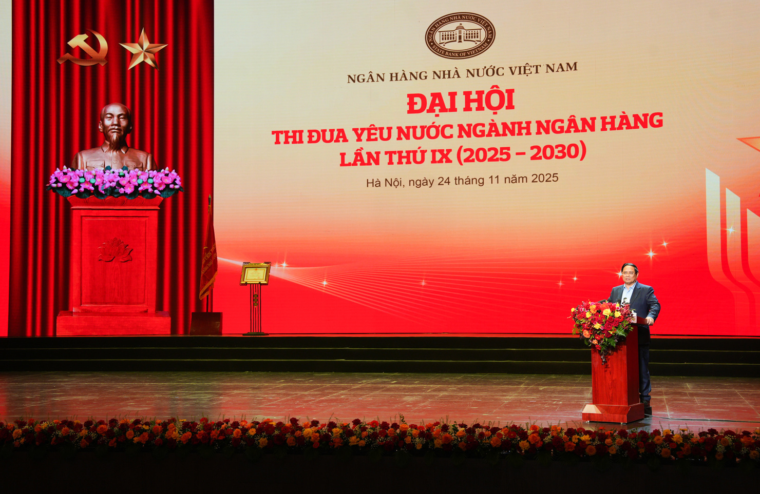 Thủ tướng Ch&iacute;nh phủ Phạm Minh Ch&iacute;nh ph&aacute;t biểu tại Đại hội.