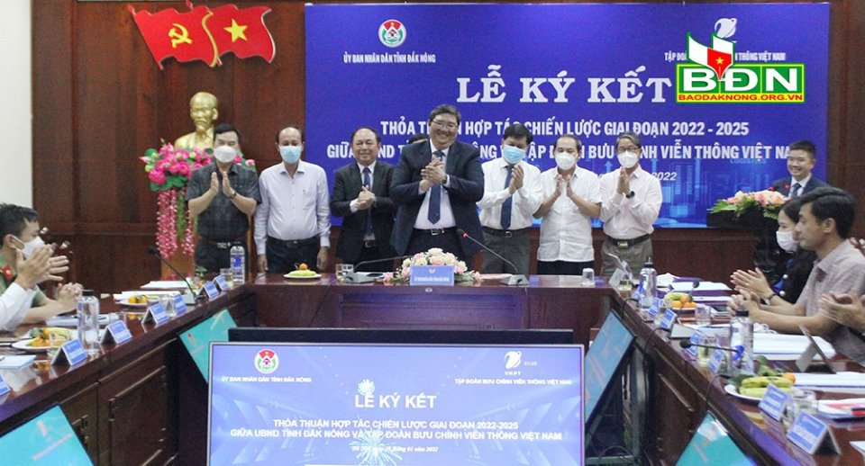 Tập đoàn Bưu chính Viễn thông Việt Nam ký kết thỏa thuận hợp tác hỗ trợ tỉnh Đắk Nông về viễn thông, công nghệ thông tin