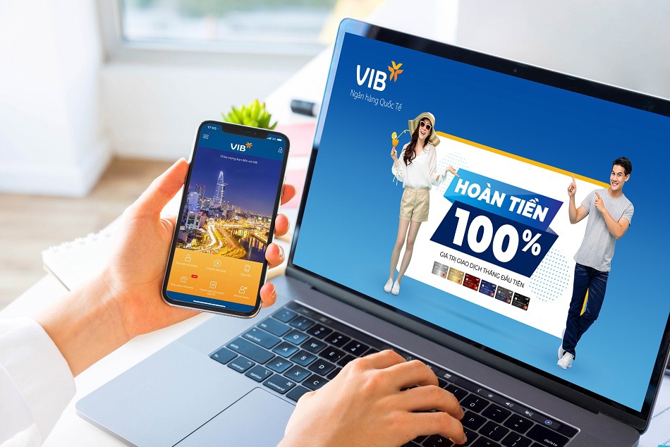 Hoàn 100% giá trị giao dịch tháng đầu với thẻ tín dụng VIB. Ảnh minh họa
