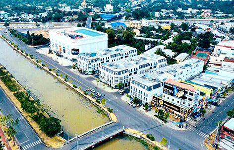 Một góc khu đô thị tại trung tâm thành phố Vị Thanh ngày nay, tỉnh Hậu Giang. Ảnh: VT