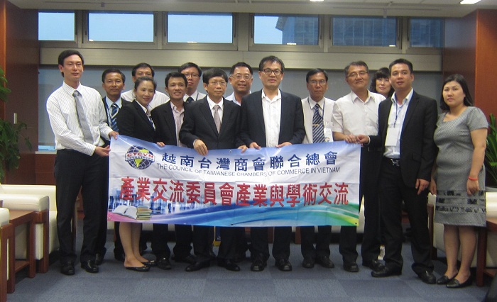 Buổi gặp gỡ và làm việc giữa đoàn đại biểu Việt Nam và Bộ Lao động Đài Loan (Trung Quốc). Ảnh Văn Tùng 
