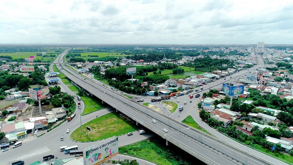 Từ Bien Hoa New City, cư dân dễ dàng kết nối với trung tâm TP. Hồ Chí Minh qua Cao tốc TP. Hồ Chí Minh -  Long Thành - Dầu Giây chỉ với 30 phút di chuyển. Ảnh HT