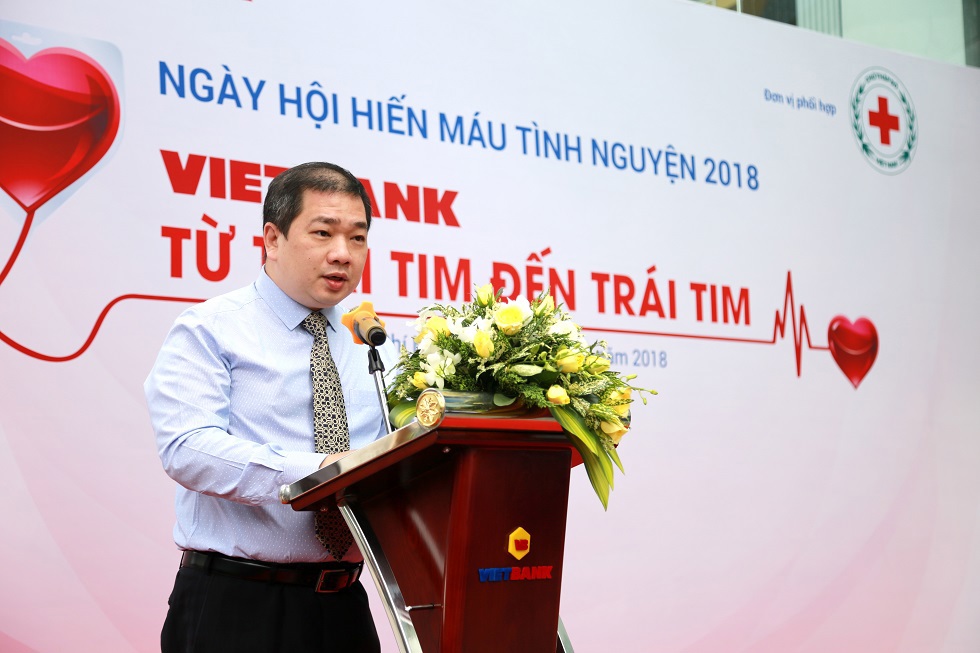 Ông Hồ Phan Hải Triều - Phó Tổng Giám đốc Vietbank phát biểu tại buổi lễ. Ảnh VB