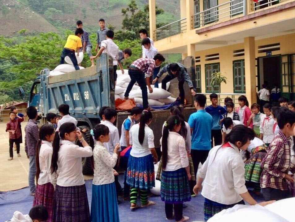 Cục Dự trữ Nhà nước khu vực Thái Bình kịp thời xuất cấp gạo DTQG hỗ trợ học sinh tỉnh Tuyên Quang