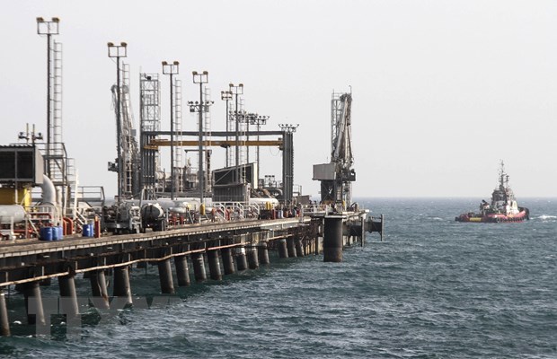 Ảnh tư liệu: Cơ sở lọc dầu trên đảo Khark của Iran, ngoài khơi vùng Vịnh Persian. (Nguồn: AFP/TTXVN)