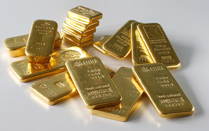 Giá vàng thế giới hôm nay tăng vọt qua ngưỡng 1.400 USD/ounce bất chấp đồng USD leo thang