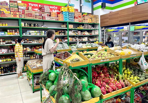 Hà Nội tiếp tục yêu cầu doanh nghiệp phân phối, siêu thị… dự trữ hàng hóa thiết yếu. Ảnh: VGP/Gia Huy 