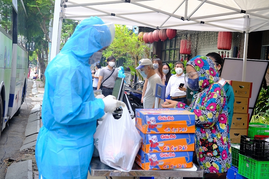 Sau ngày 15/8 Sở Công Thương TP Hồ Chí Minh vẫn tiếp tục phát huy hiệu quả các kênh phân phối thực phẩm bổ trợ