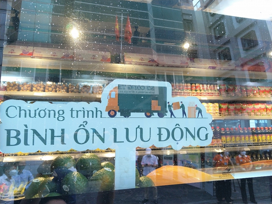 TP. Hồ Chí Minh tiếp tục triển khai “siêu thị mini di động” cung cấp thực phẩm sau 15/8 - Ảnh 1