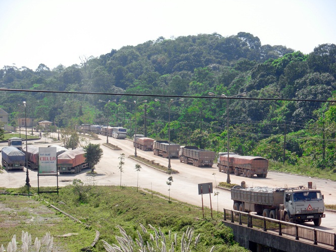 Một đoạn tuyến QL12A qua Quảng Bình đang khai thác