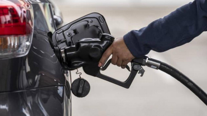 Giá xăng dầu giảm mạnh, liên tiếp trong 4 tuần qua