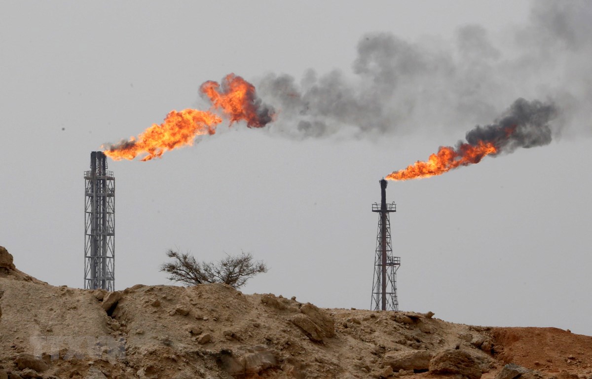 Một cơ sở khai thác dầu của Iran ở đảo Khark, ngoài khơi vùng Vịnh. Ảnh: AFP/TTXVN
