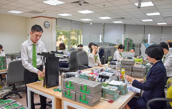 Công tác chuẩn bị và sẵn sàng tiếp quỹ cho các máy ATM tại Vietcombank dịp Tết Nguyên đán Canh Tý 2020