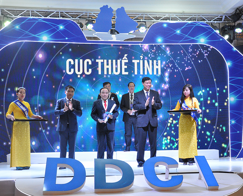 Nhiều năm qua, Cục Thuế Quảng Ninh luôn đứng ở vị trí top đầu bảng xếp hạng năng lực cạnh tranh cấp sở, ngành, địa phương (DDCI) của Tỉnh