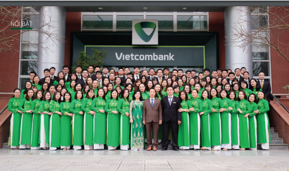 Ban Giám đốc và cán bộ nhân viên Vietcombank Vĩnh Phúc