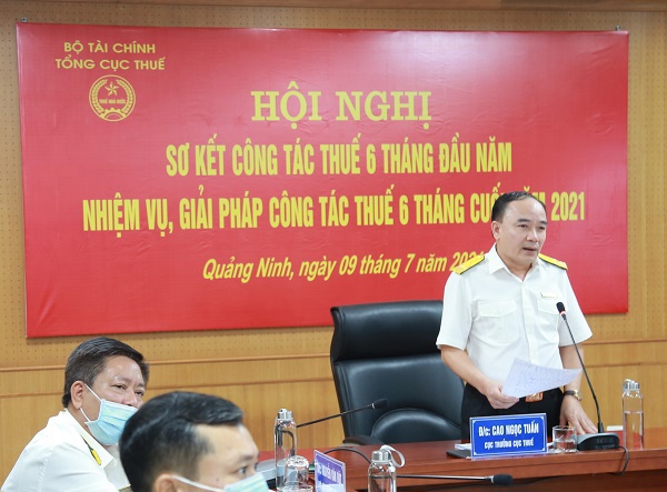 Ông Cao Ngọc Tuấn-Cục trưởng Cục Thuế Quảng Ninh phát biểu tại Hội nghị trực tuyến sơ kết công tác 6 tháng đầu năm, triển khai nhiệm vụ 6 tháng cuối năm 2021 của Tổng cục Thuế