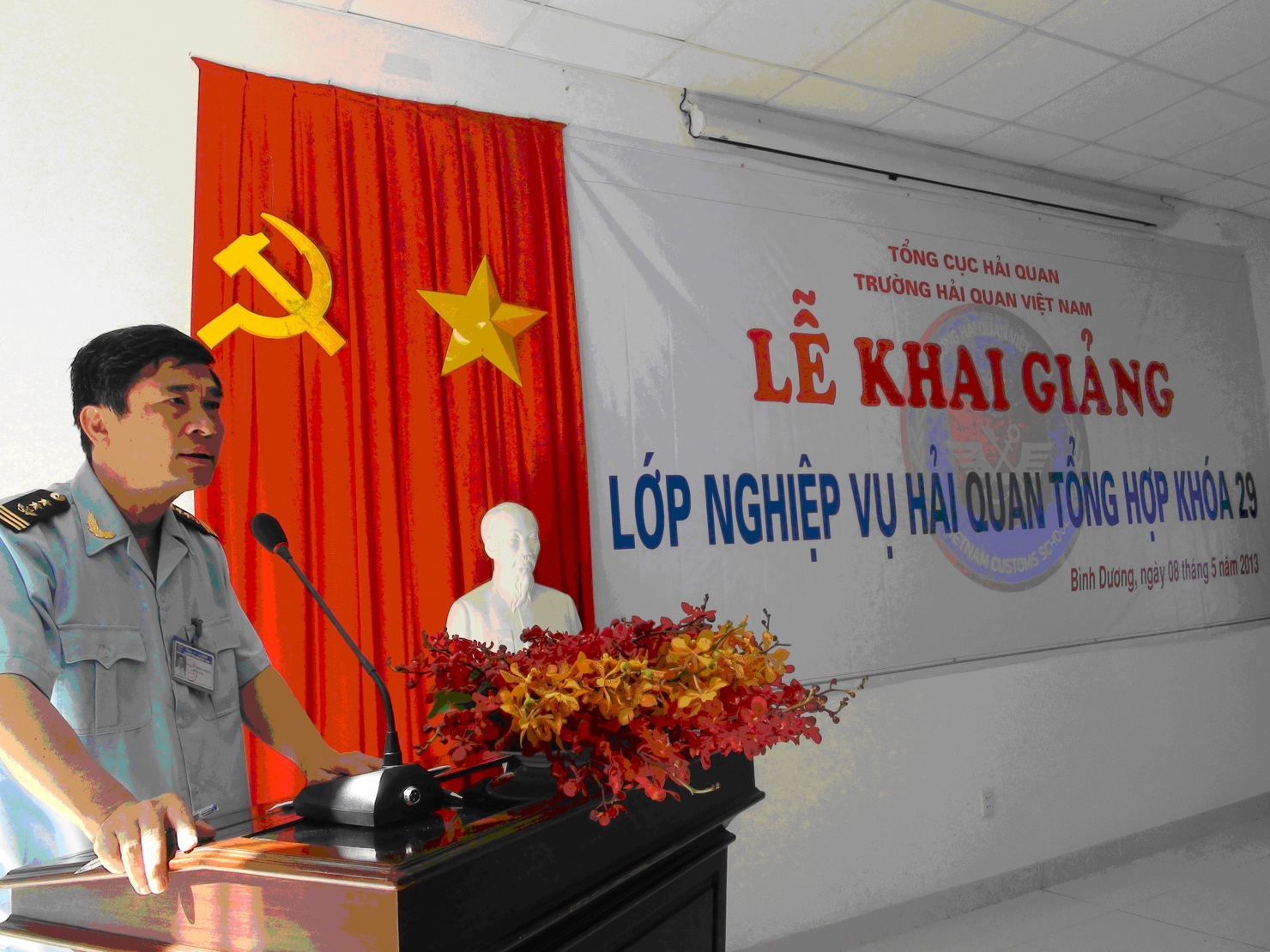 Đồng chí Nguyễn Đình Phiên - Hiệu trưởng Trường Hải quan Việt Nam phát biểu khai mạc khóa học