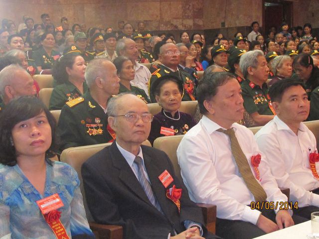 Các đại biểu tham dự Chương trình “Điện Biên Phủ - Thiên anh hùng ca thời đại Hồ Chí Minh”