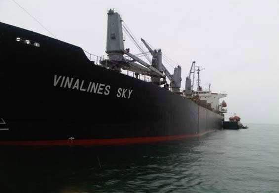 Khoản nợ gốc 19 triệu USD mà Vinalines vay Vietcombank mua tàu Vinalines Sky đã được bán cho DATC